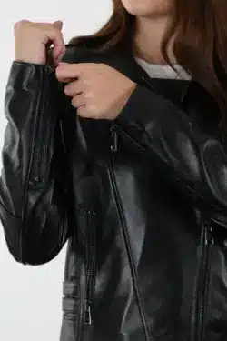 Safır Kısa Siyah Kadın Hakiki Deri Ceket