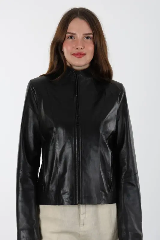 Boleyn Kadın Kısa Siyah Hakiki Deri Ceket