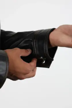 Gobi Erkek Koyu Kahverengi Kısa Hakiki Deri Ceket